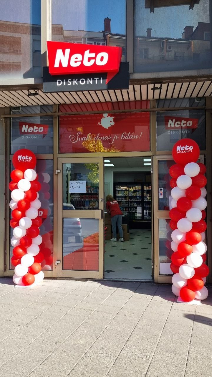 Baloni sa helijimom. Dekoracije balone. Dostava balone. Grad Novi Sad. Шары с гелием, фотозоны Нови Сад Белград. Balone i dekoracije od balona Novi Sad Beograd