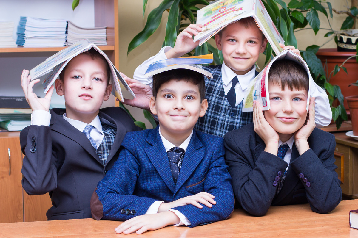 ВЫПУСКНЫЕ АЛЬБОМЫ для детского сада и школы Санкт-Петербург и Лен. область