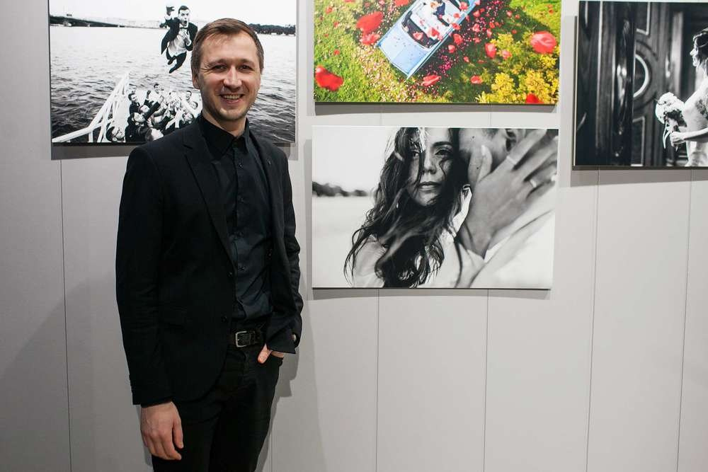 Первая свадебная фотовыставка MFamilia Art of Wedding. MFamilia — организация фотовыставок в Петербурге, Москве, Казани