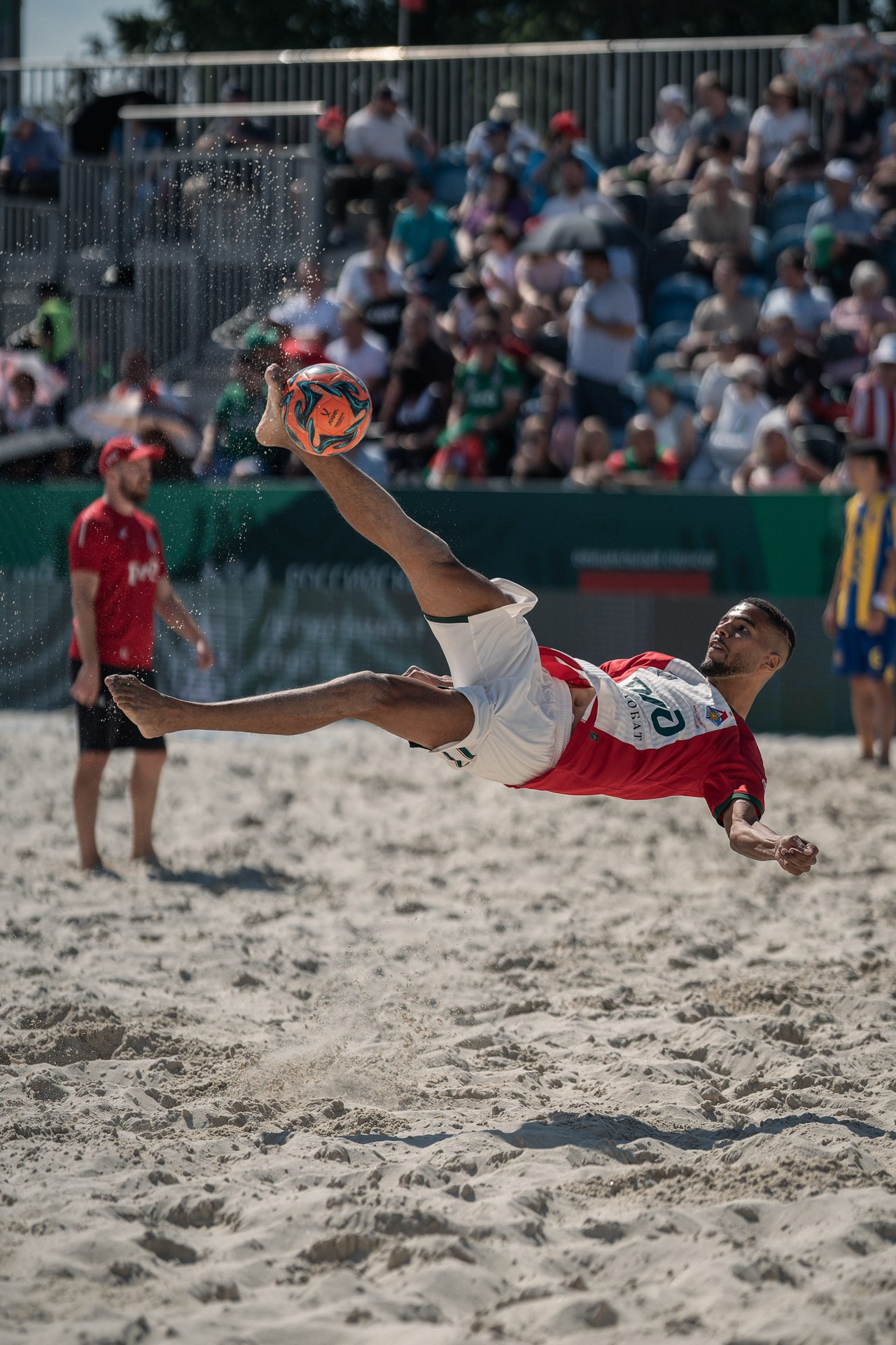 Beach Soccer: Lokomotiv vs Sportivo Luqueño — 6:4 Photo Report | Sergey Churnosov