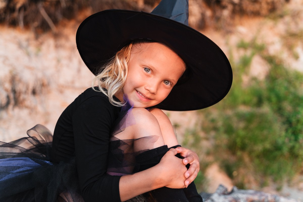 Фотопроект «Фаеры в лесу». Репортажный и семейный фотограф в Санкт-Петербурге Тарас Марченко