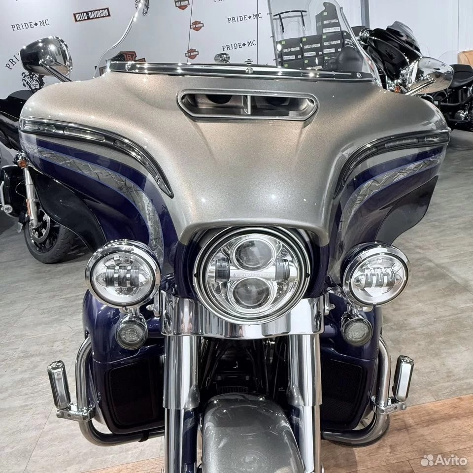 2016 CVO Limited 110 АВS Раlladium Silver / Phаntоm Вlue. Hello Davidson, Москва. Только хорошие мотоциклы…