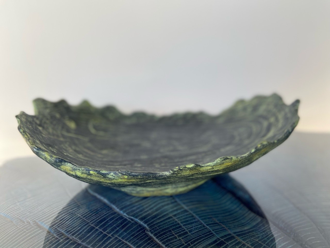 Авторская посуда и предметы интерьера из дерева. Арт-объекты для стен. Авторские картины, панно, часы и портреты по фото