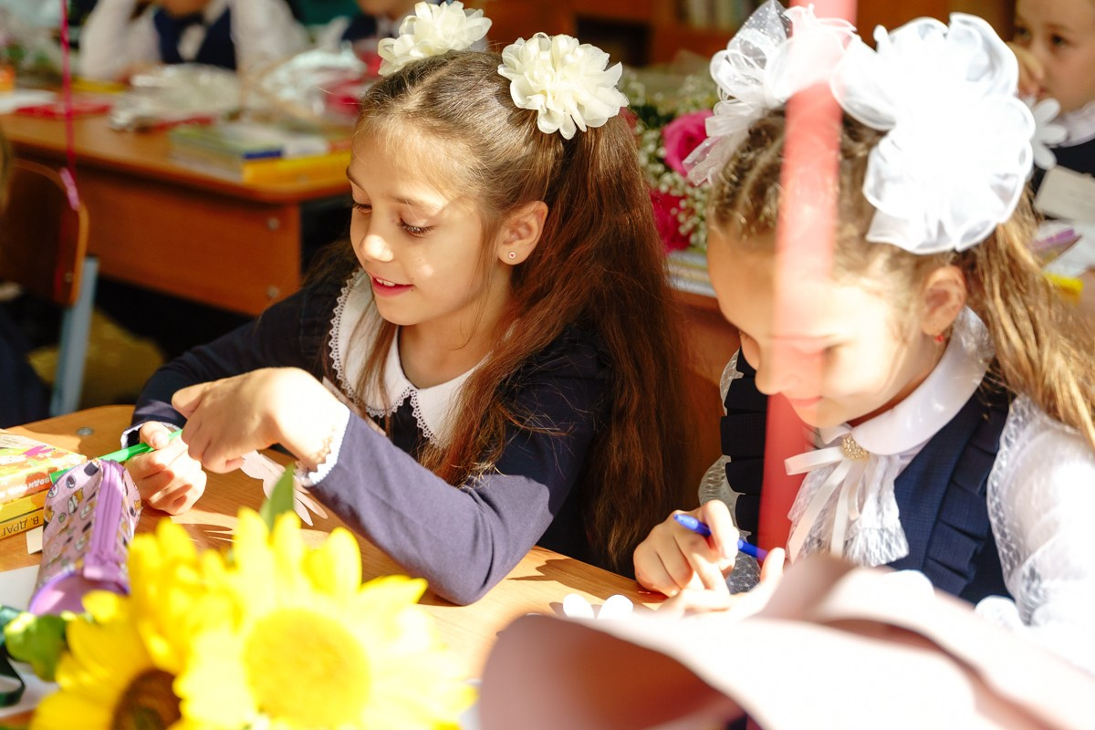 1 Сентября Василисы. Репортажный и семейный фотограф в Санкт-Петербурге Тарас Марченко