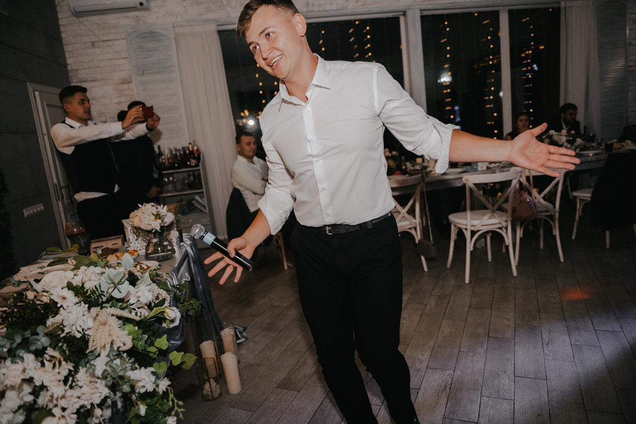 Ведущий Нарышкин. Подрядчики и друзья сети свадебных площадок House for wedding