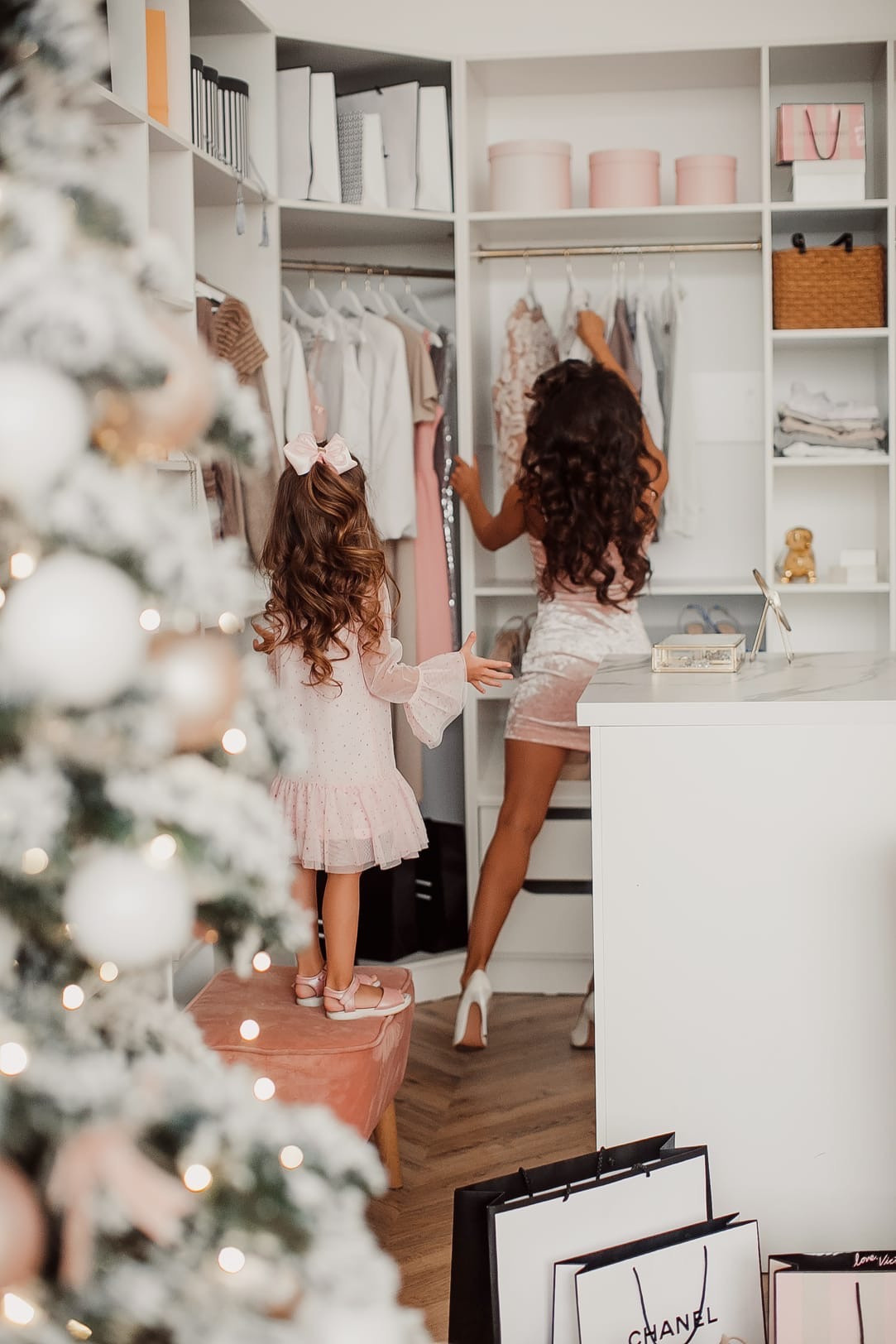 Милая съемка для мамы с дочкой. Женский и контент фотограф в Москве. Алла Поломарь