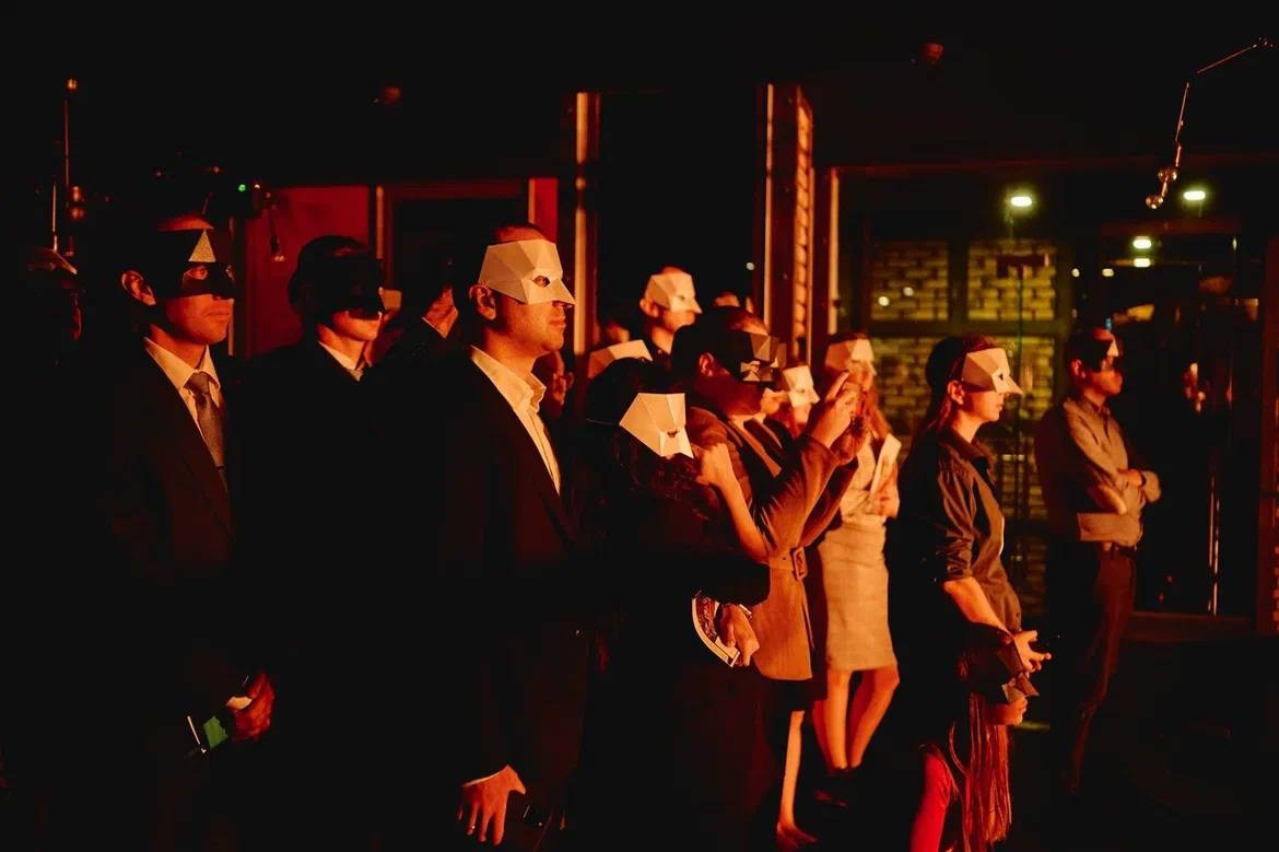 Спектакли и перформансы. Арт-группа СТРОКА