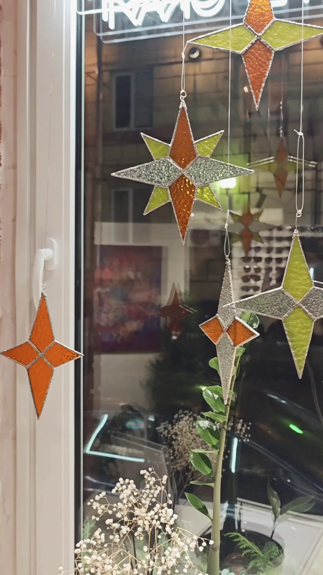 MADVISION SHOW II. Художник Анна Перепечėнова-Феофанова. Официальный сайт