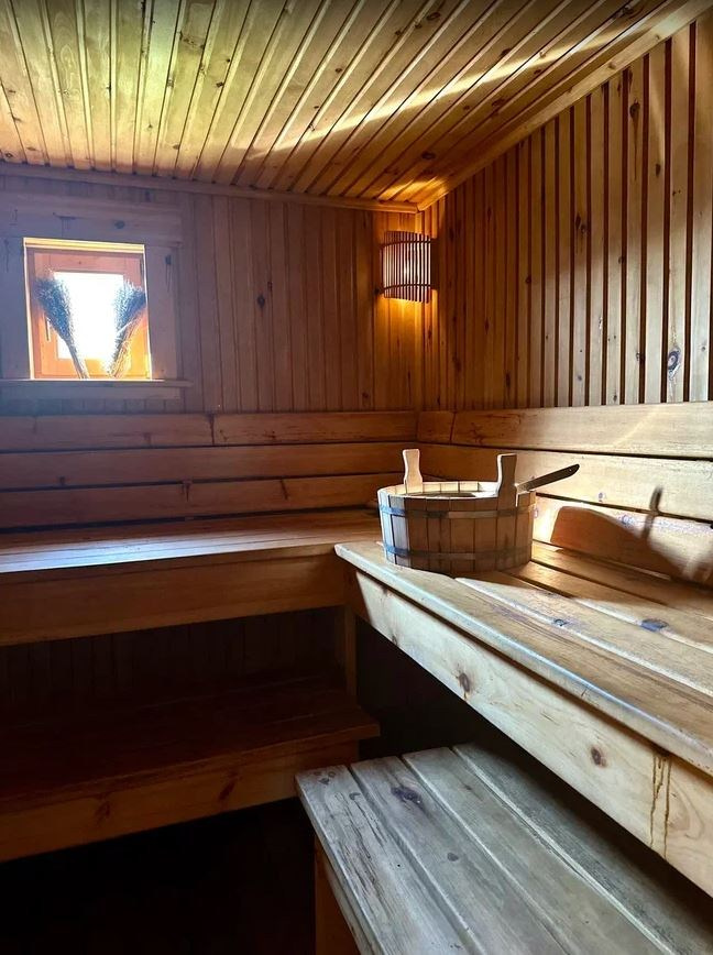 Аренда веранды, домов и банного комплекса в Якушево. Банкетный зал Веранда в Якушево у озера для свадеб, юбилеев, корпоративов. Официальный сайт