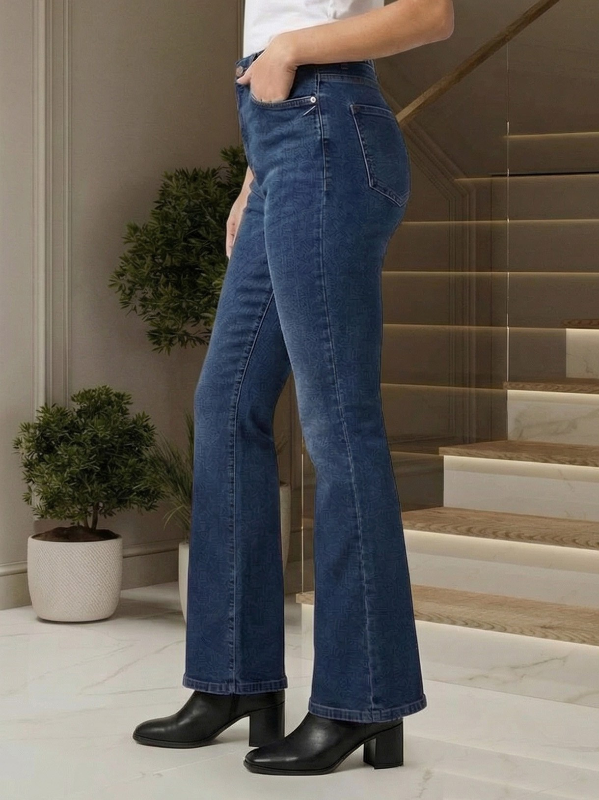 ИИ генерации. Leclerc-studio