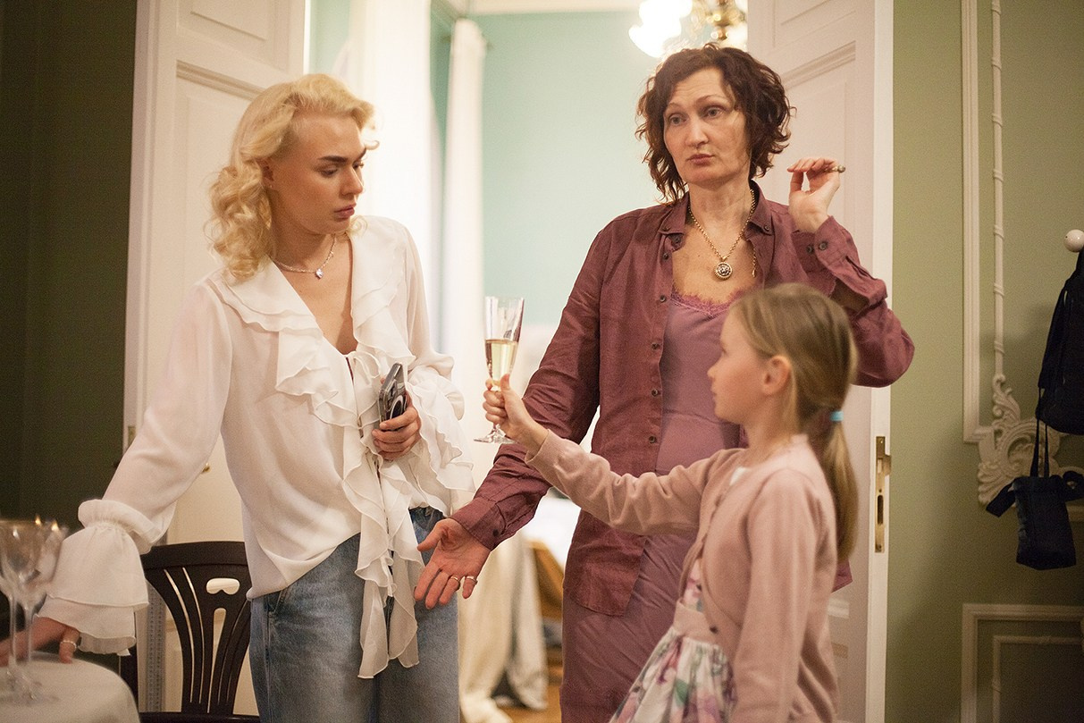 В Петербурге время чая. ФОТОГРАФ ЛИЛИЯ БИЧУРИНА