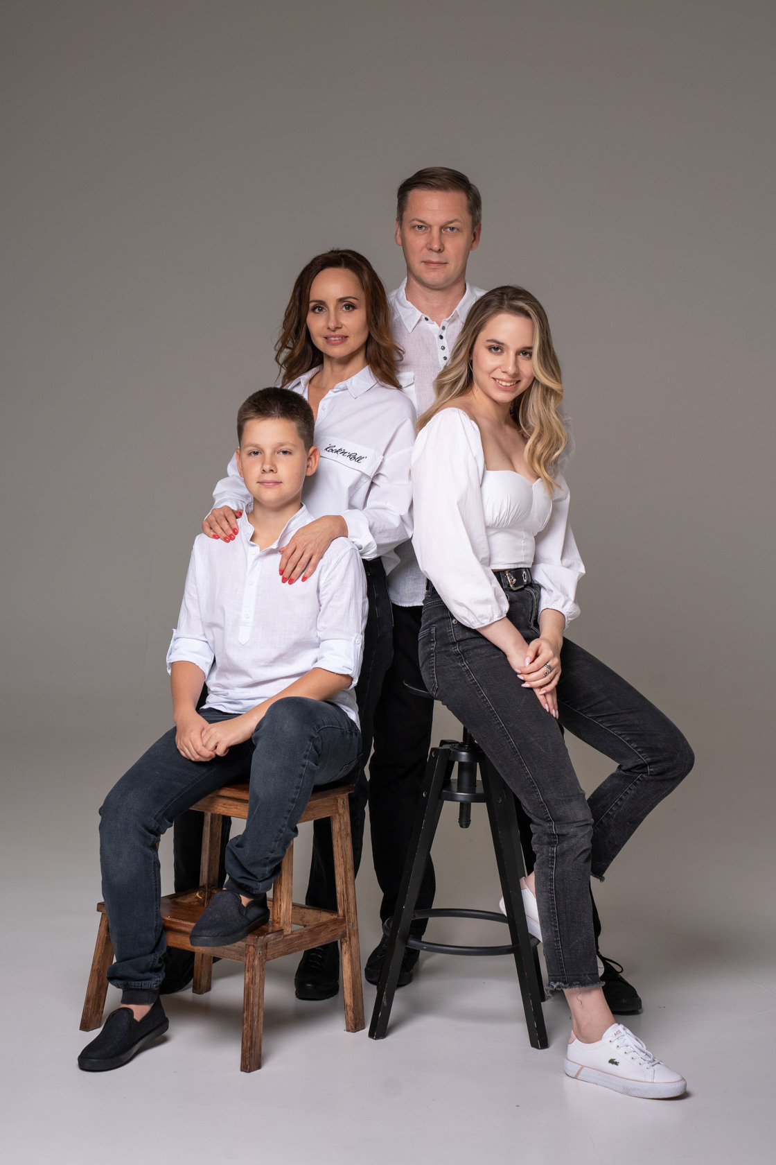 семейная фотосессия в студии