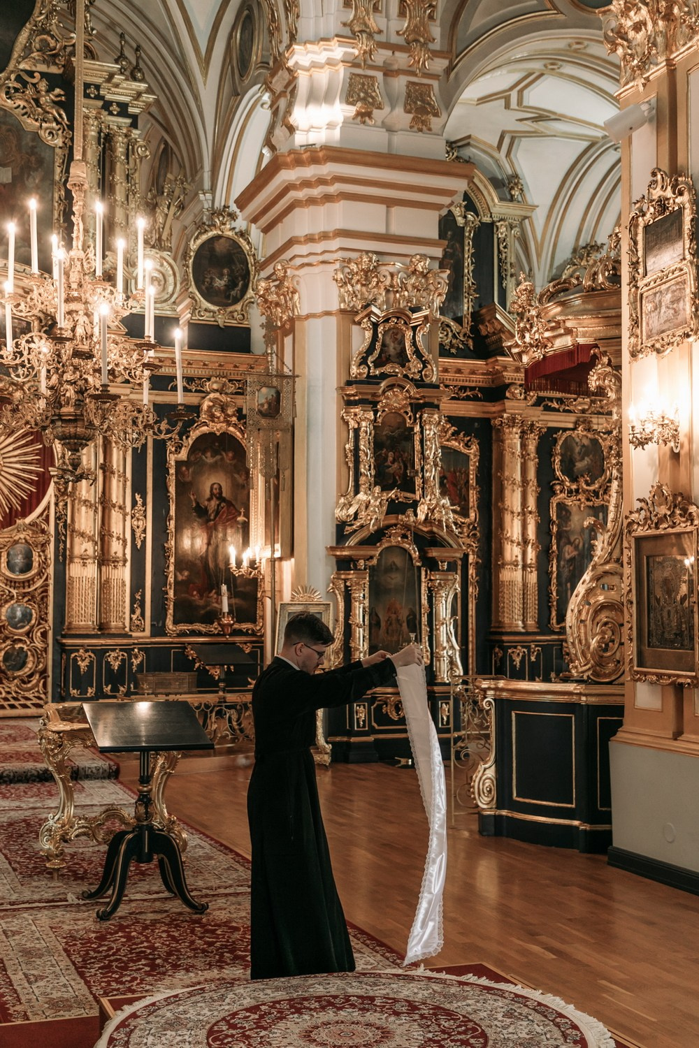 где венчаться в спб, лучшие храмы для венчания, крещения, как записаться Богоявленский Никольский морской собор, лучшие церкви для венчание, сколько стоит венчание в соборе спб