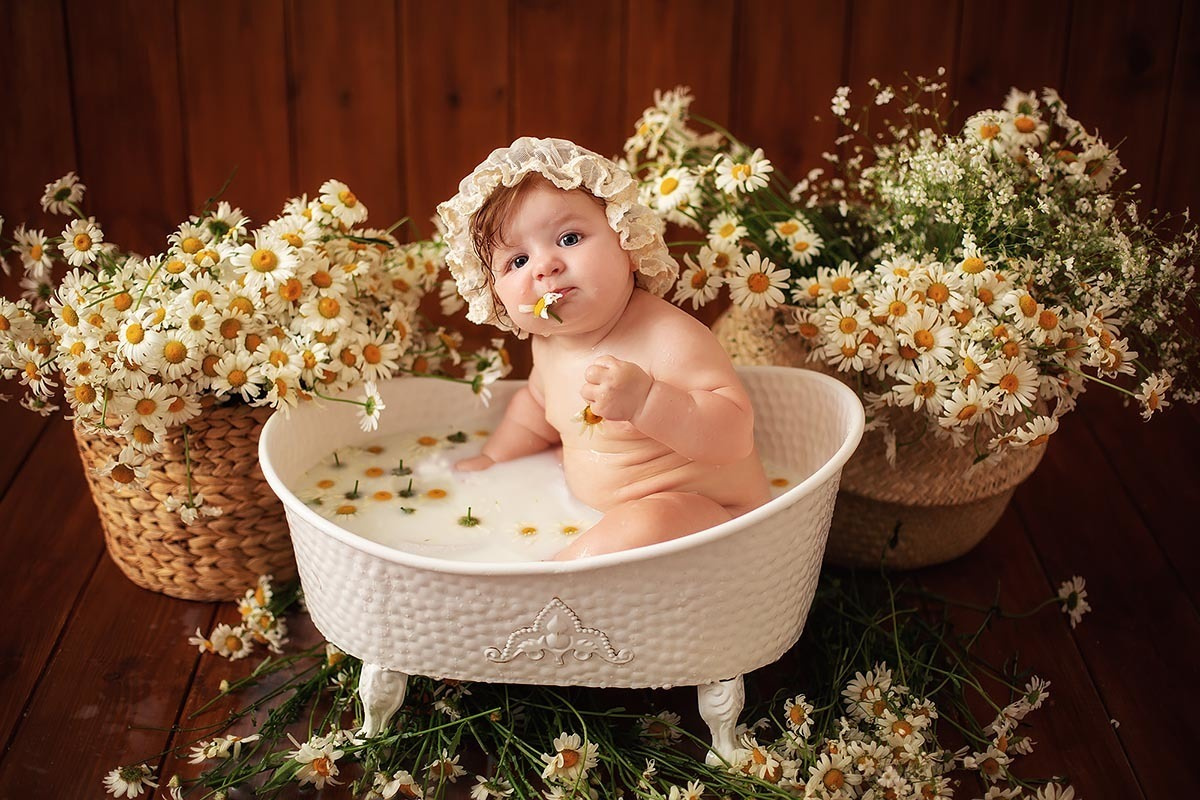 Фотопроект в ванне с молоком и цветами. Семейный и детский фотограф в Сочи Наталья Вербицкая