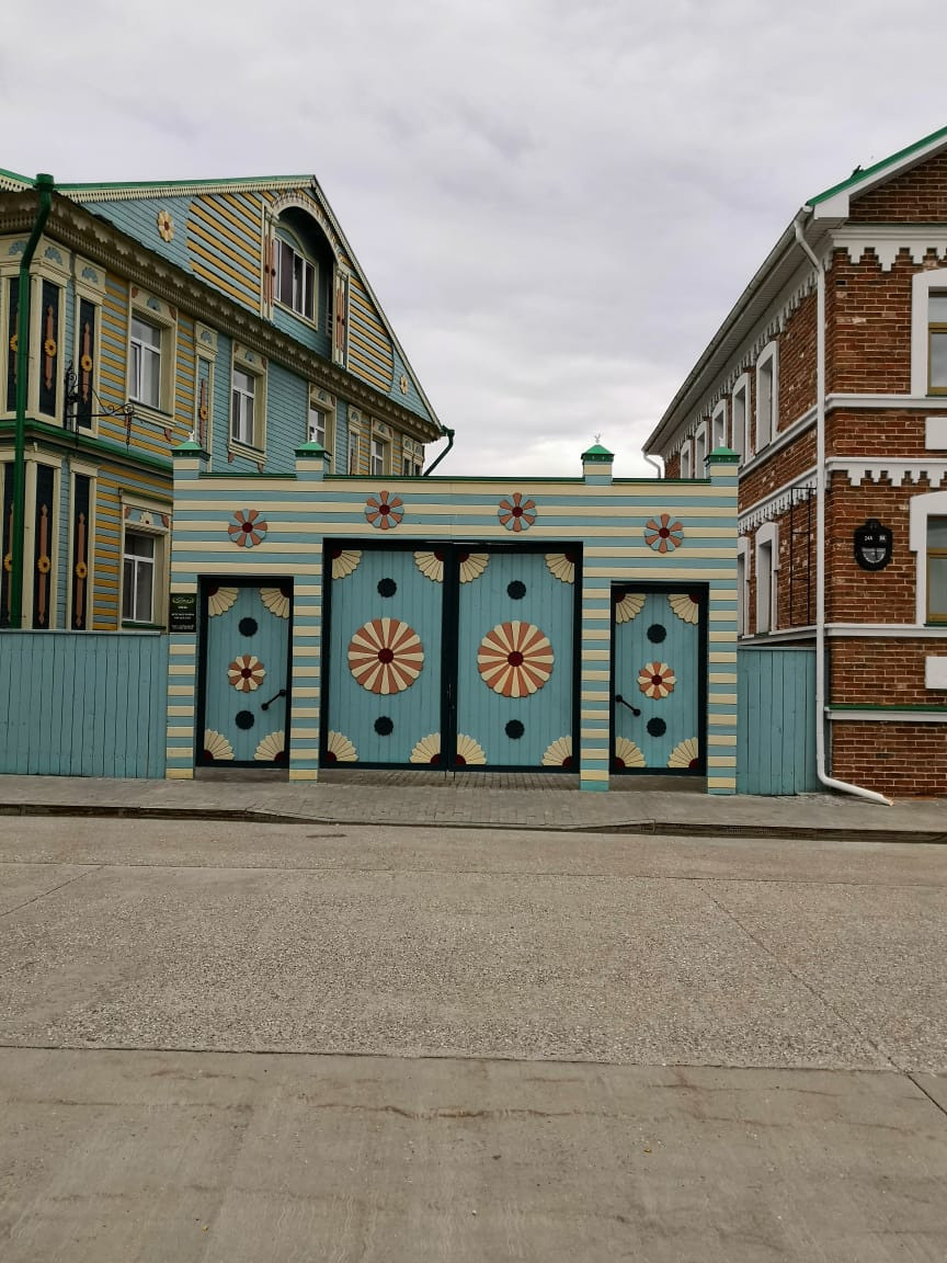 Старинные двери и окна