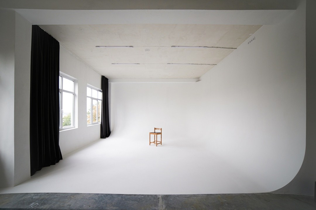 Лучшие Фотостудии Симферополя - топ-мета для сьемки в 2025. Профессиональная фотосъемка в Крыму. Натуральные эмоции и живые кадры. Забронируйте дату прямо сейчас!