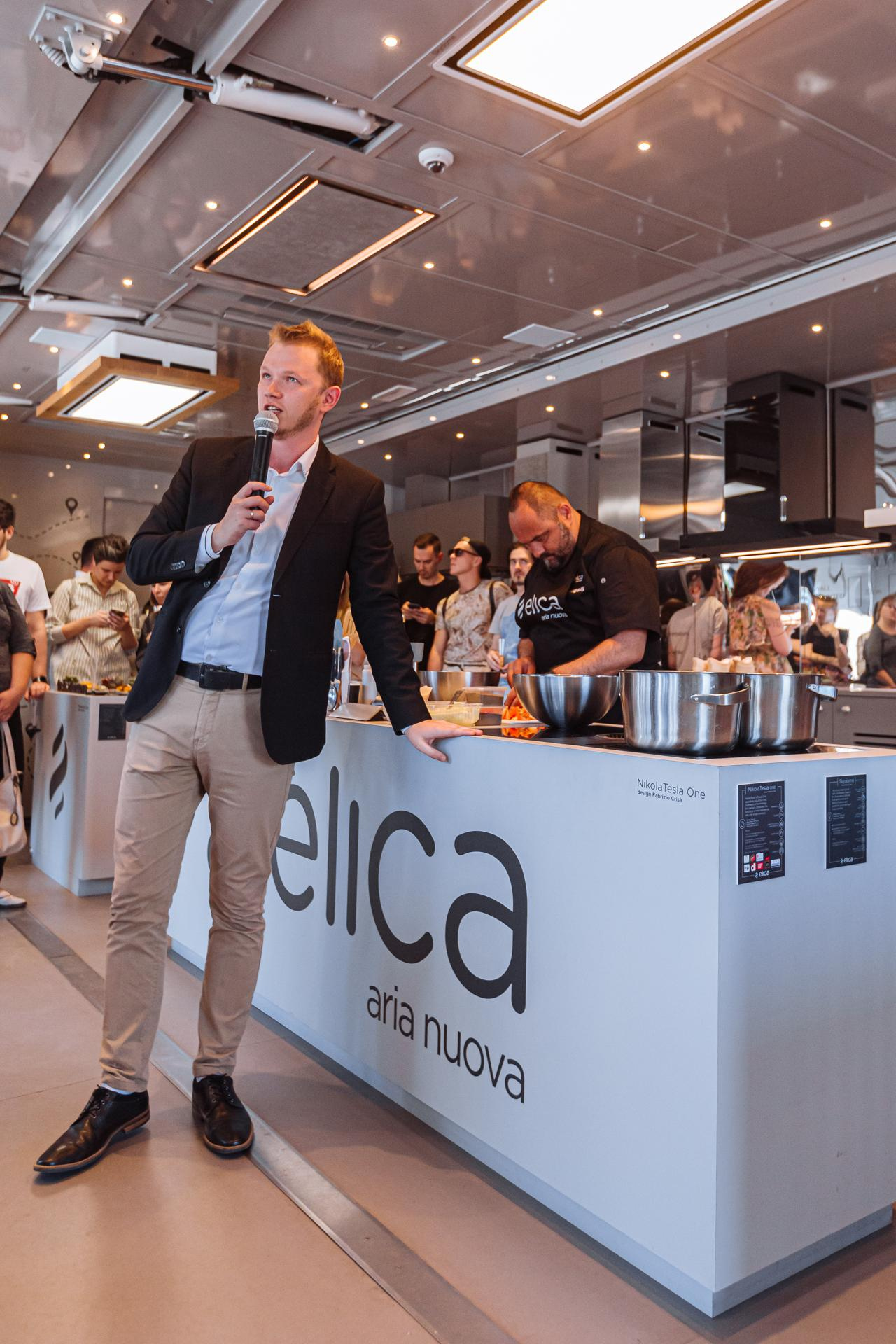 Репортажной фотограф В москве | фотосъемка Вытяжка elica. Свадебный фотограф в Москве | Антон Матвеев