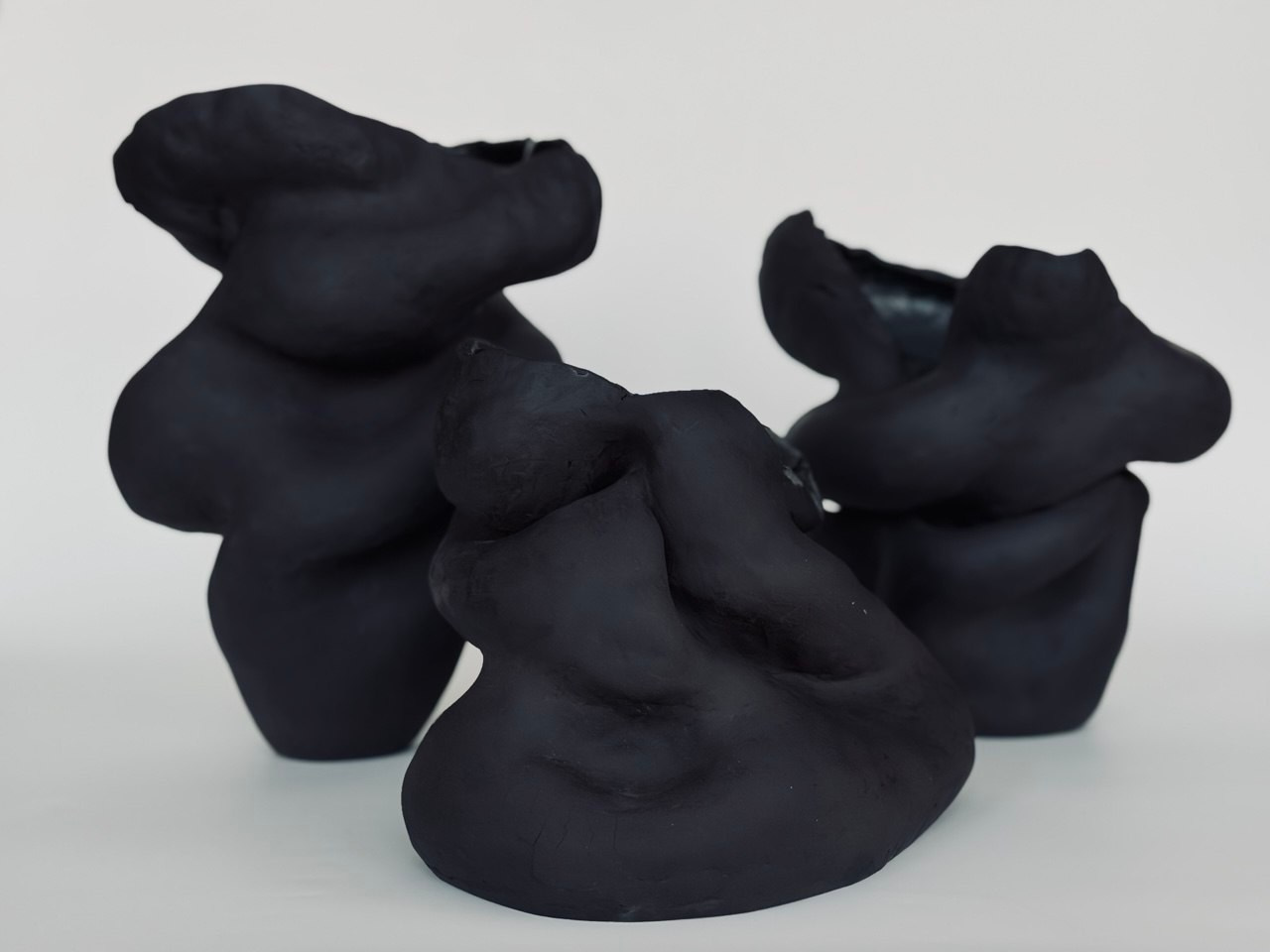 авторская керамика темная материя художник Татьяна Богданова керамика ручной работы