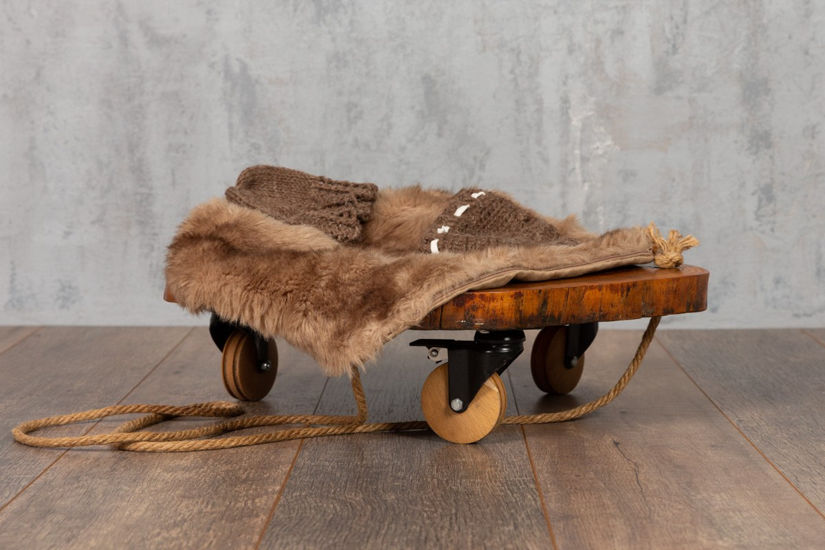 Реквизит для новорожденных и младенцев. Фотостудия Алматы. Семейная и детская фотостудия Family studio.Фотограф Алматы