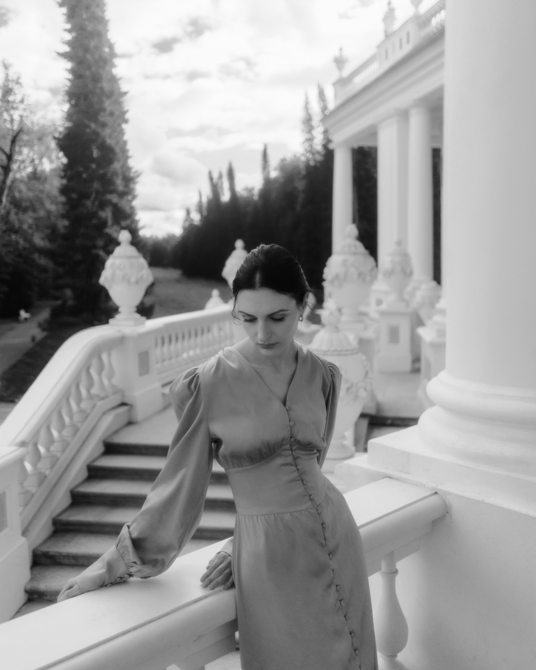 Как позировать на фотосессии: прием с героем сериала