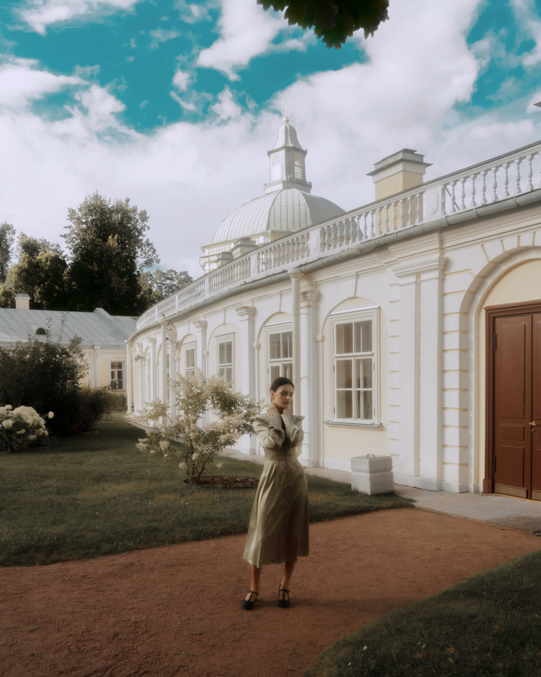 Как позировать на фотосессии: прием с героем сериала