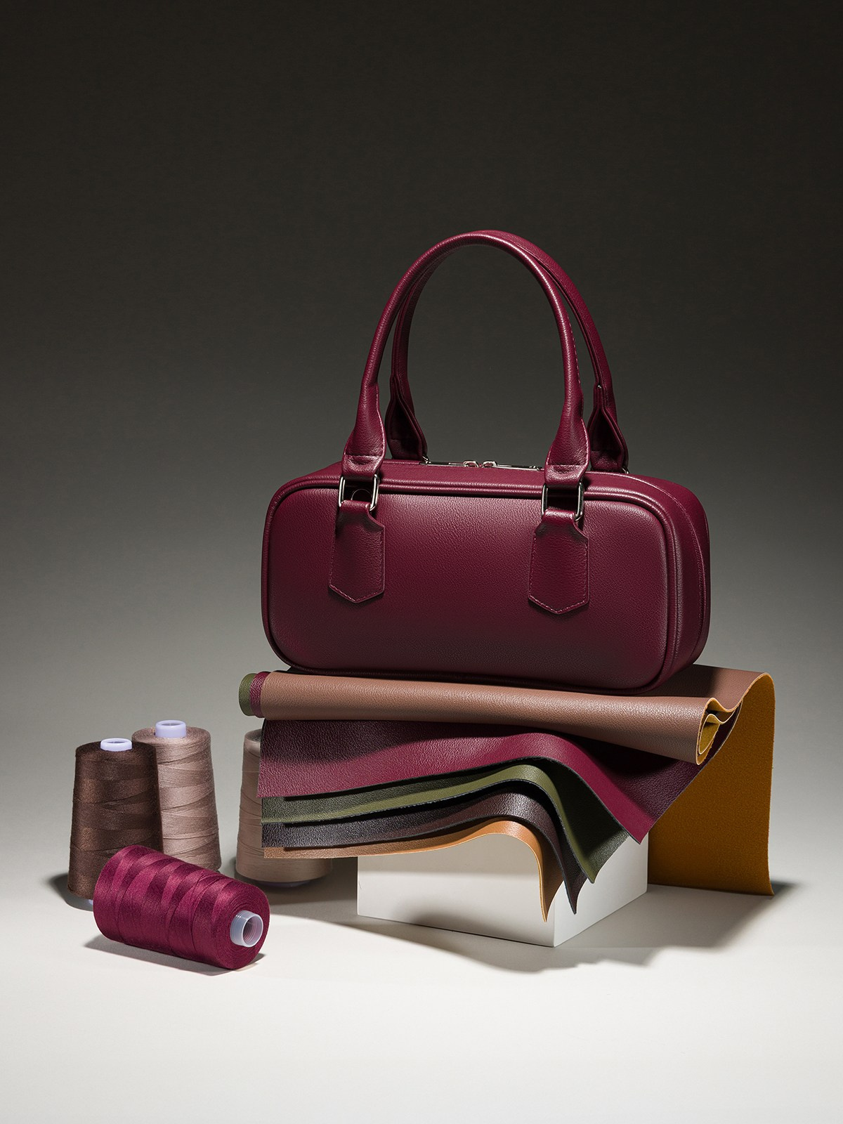 Съемка сумок в Москве. Предметный фотограф в Москве Вячеслав Тимошенко