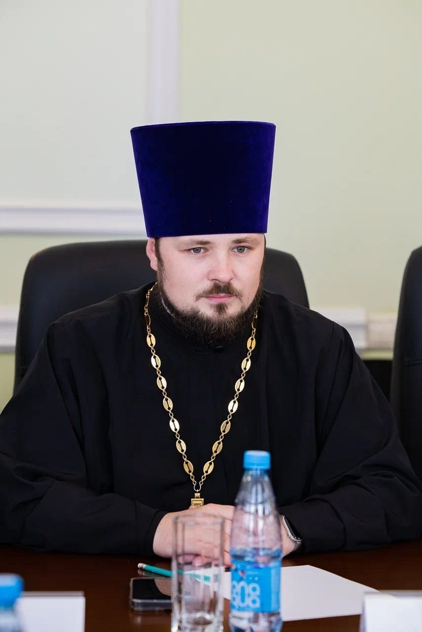 МИТРОПОЛИТ ИГНАТИЙ ВОЗГЛАВИЛ РАСШИРЕННОЕ ЗАСЕДАНИЕ ЕПАРХИАЛЬНОГО СОВЕТА. Саратовское Северо-Западное благочиние