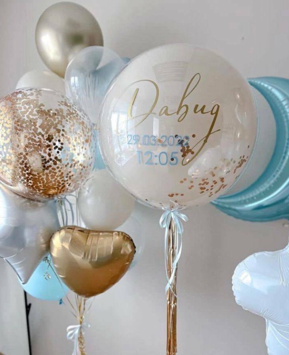 Odalazak iz porodilista prodavnica balona Novi Sad prodavnica balona Beograd. Шары с гелием, фотозоны Нови Сад Белград. Balone i dekoracije od balona Novi Sad Beograd