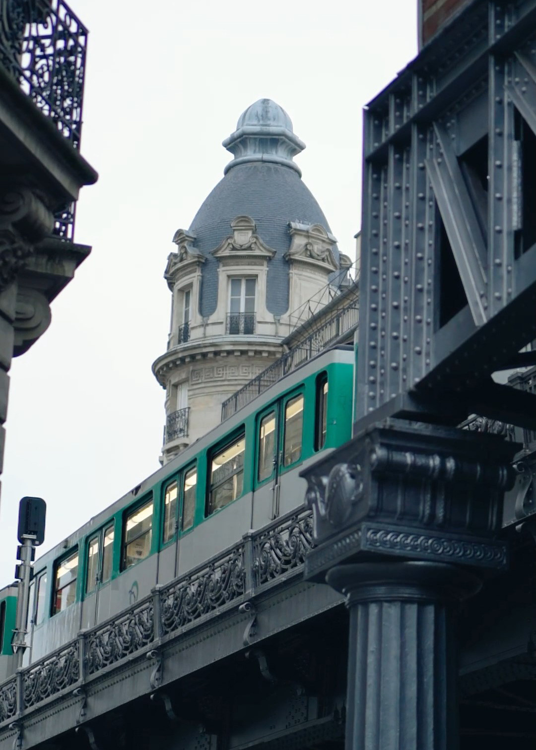 Видеомонтаж Иркутск | Монтаж видео для контента и свадеб