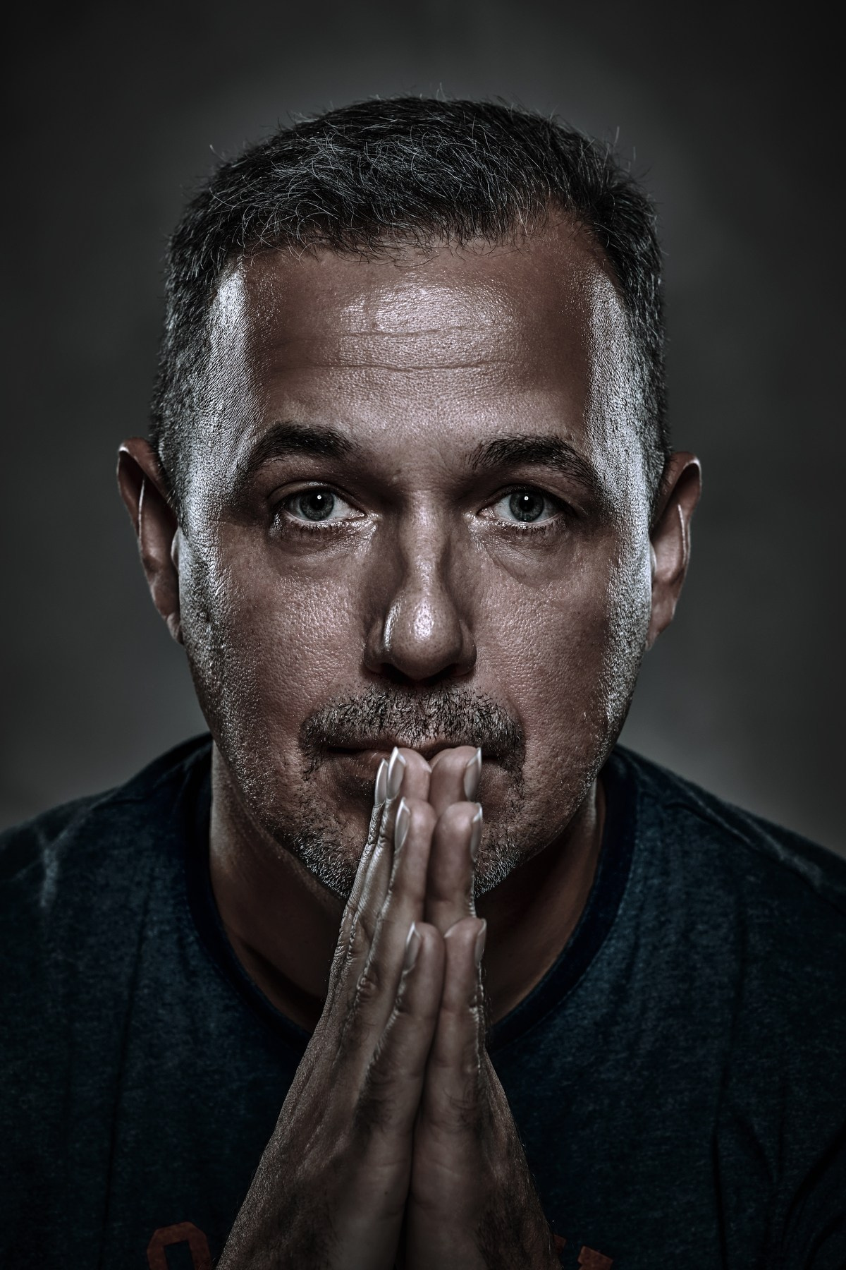 Мужская фотосессия в Москве — стильно и профессионально