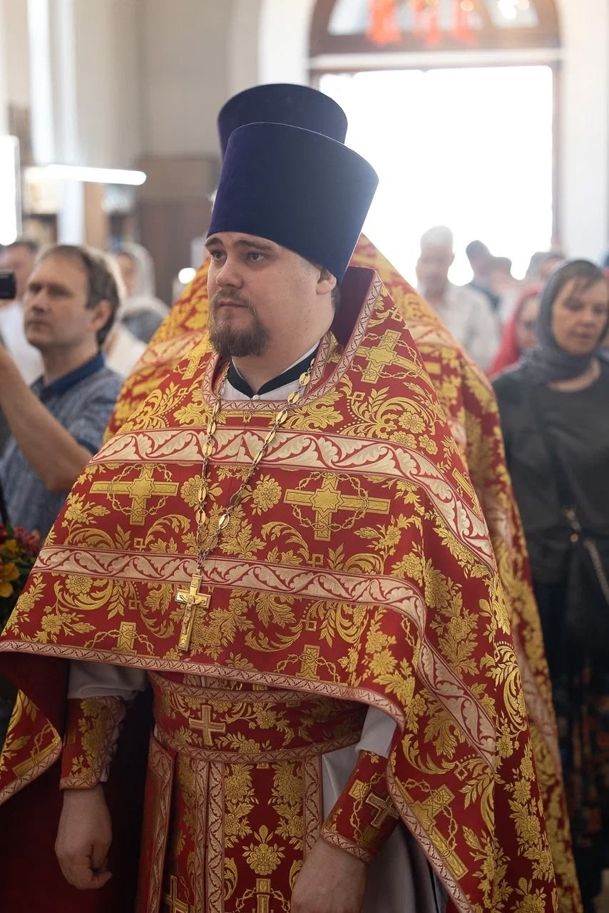 МИТРОПОЛИТ ИГНАТИЙ СОВЕРШИЛ БОЖЕСТВЕННУЮ ЛИТУРГИЮ В ХРАМЕ НЕРУКОТВОРНОГО ОБРАЗА СПАСИТЕЛЯ Г. САРАТОВА. Саратовское Северо-Западное благочиние