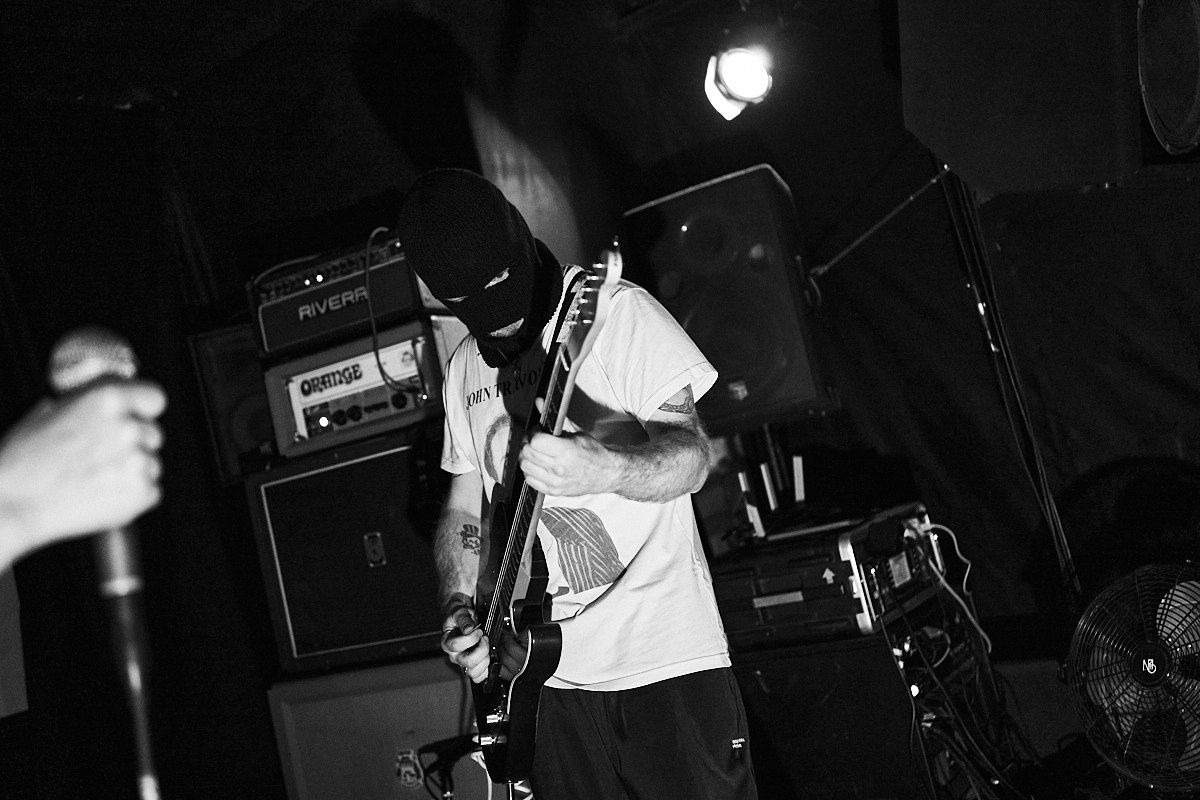 Сожитель, Смерть На Пляже, Линия Бикини, Выродок, Мразь. Иван Кобяков