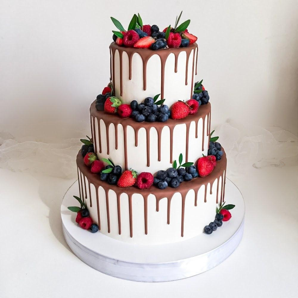 Торт Ирина Рябина. Подрядчики и друзья сети свадебных площадок House for wedding