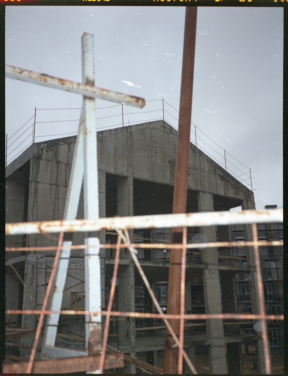 How to eat at night (ongoing). Photographer, Documentary and Art