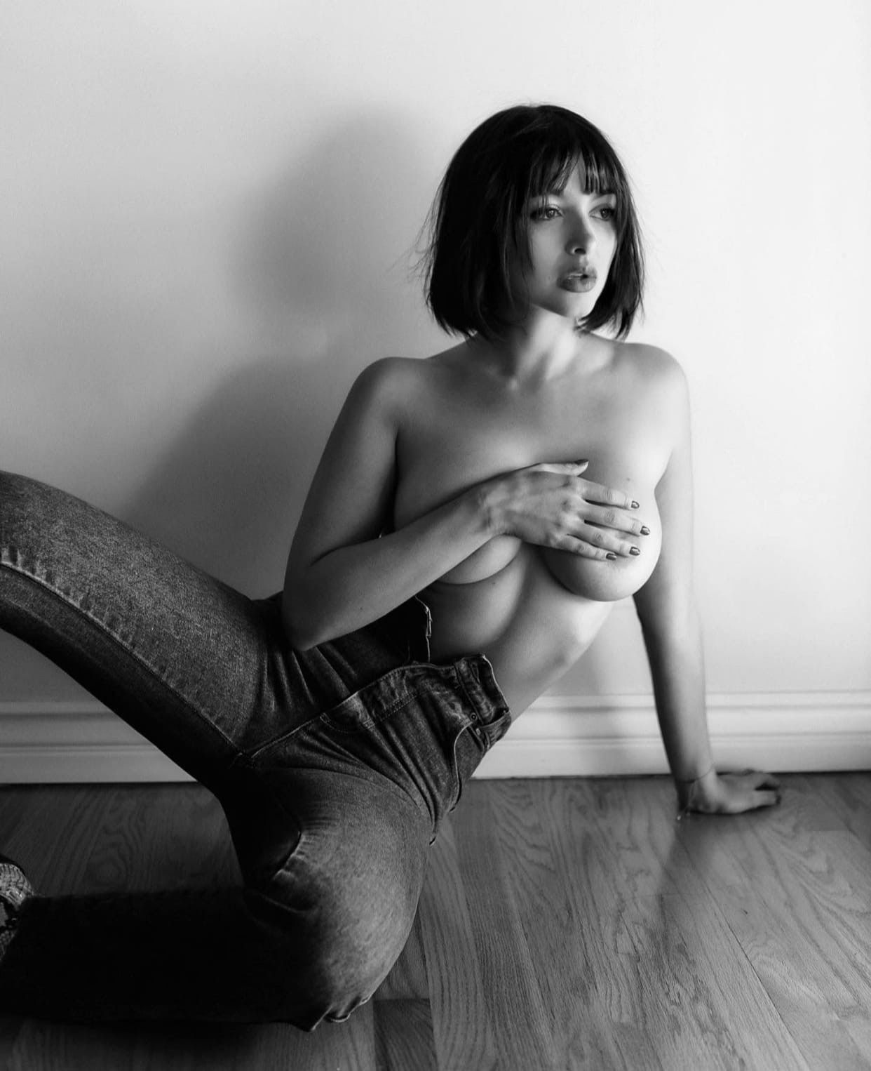 References. Erotic photographer. Sensual portrait and art nude