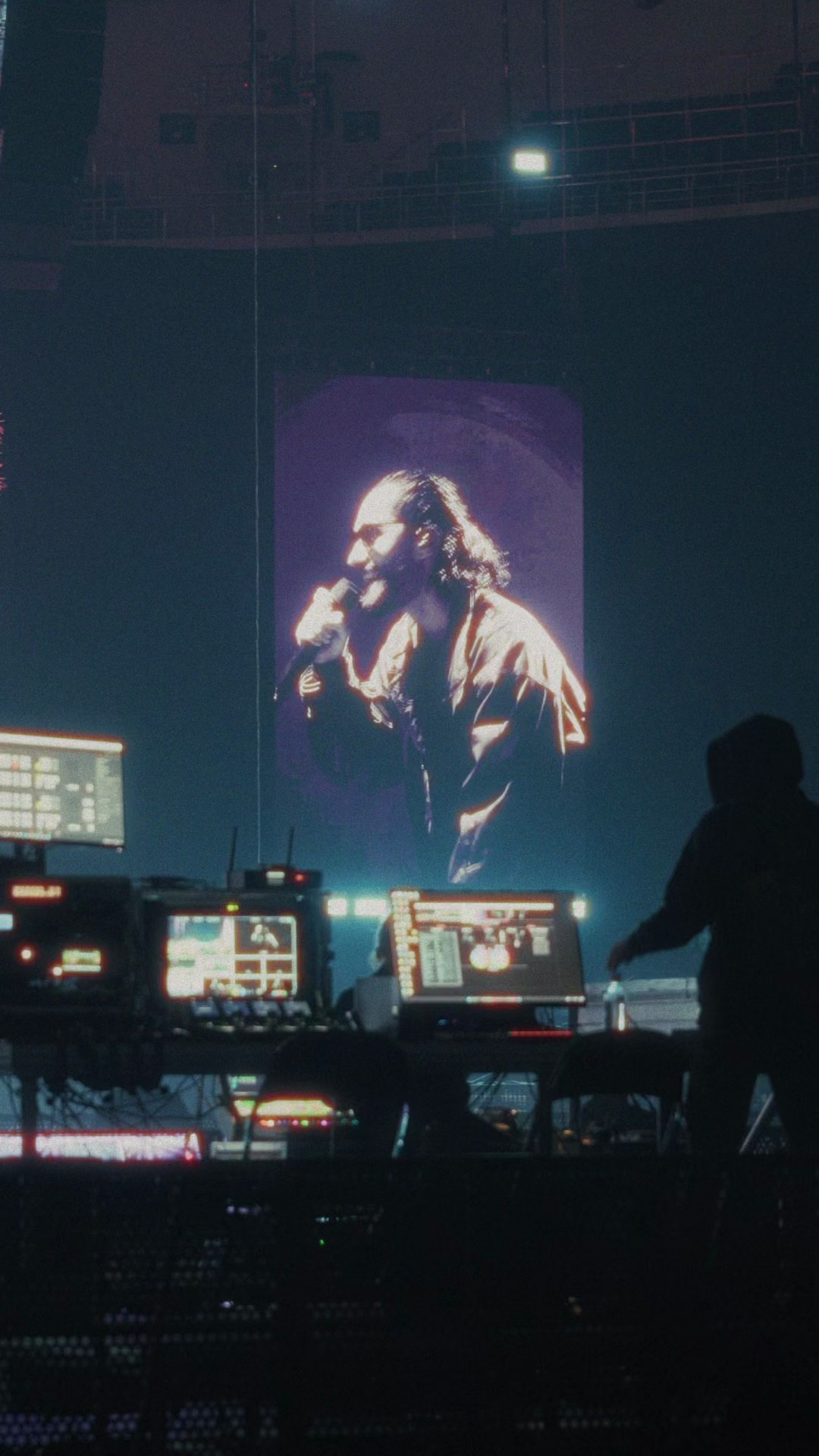 Михаил Евтух — фотограф для брендов и маркетплейсов в Минске