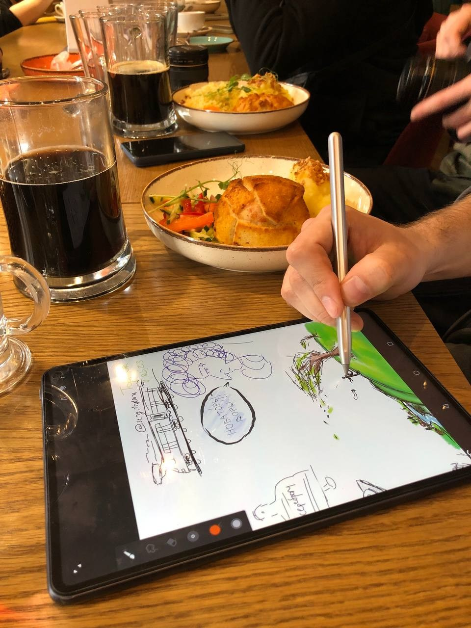 30.04 — 01.05. 2023 // Фотовыезд в Тверь и Торжок. Фотовыставки serebro.gallery, в которых автором можешь стать ты! | Москва