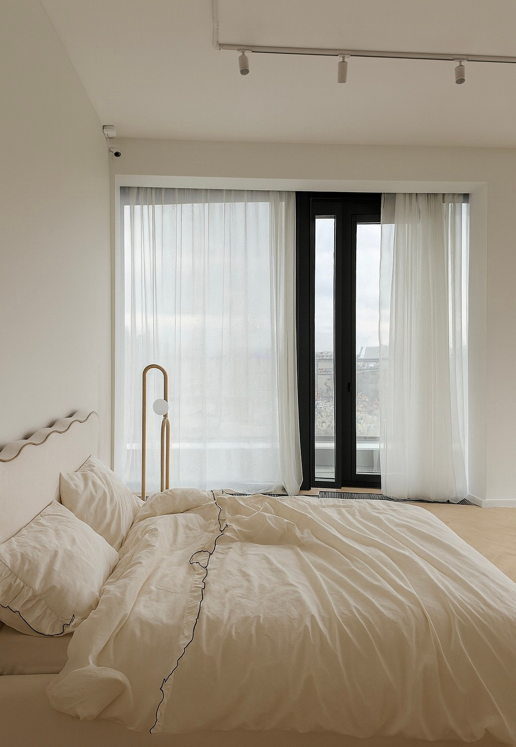 Слава с главной. Фотостудия Jam