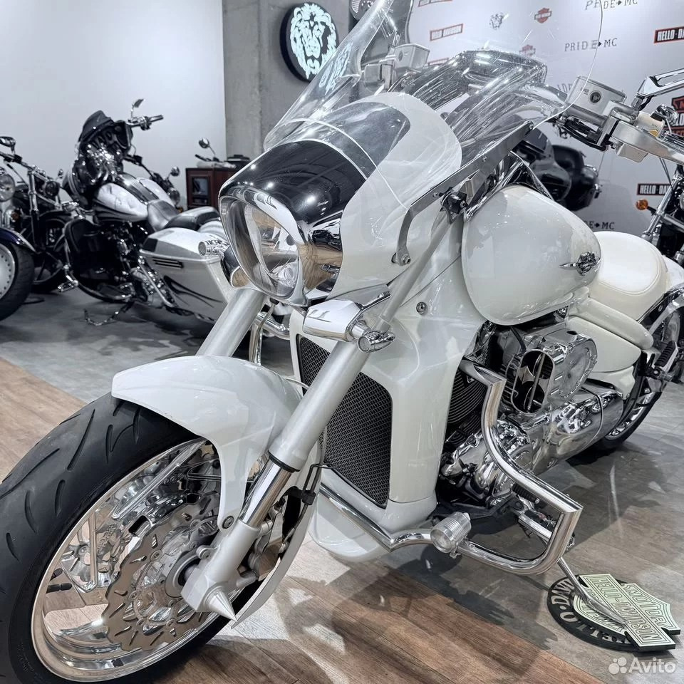 2007 SUZUКI М109R Whitе Hunter. Hello Davidson, Москва. Только хорошие мотоциклы…