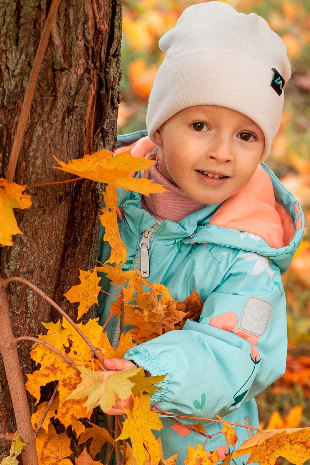 Осенняя фотосессия в парке для Маргариты и Вари. Фотосессии в Москве, женский и семейный фотограф Юлия Михайленко