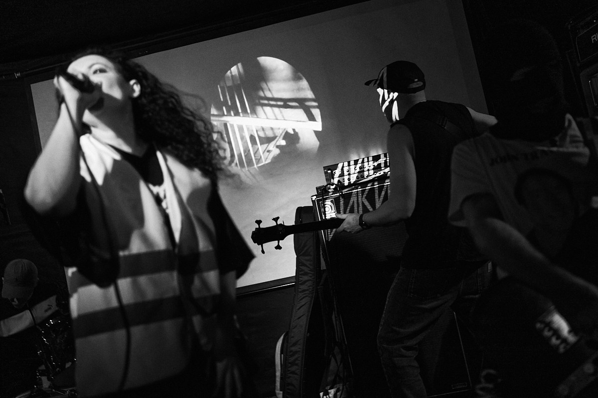 Сожитель, Смерть На Пляже, Линия Бикини, Выродок, Мразь. Иван Кобяков