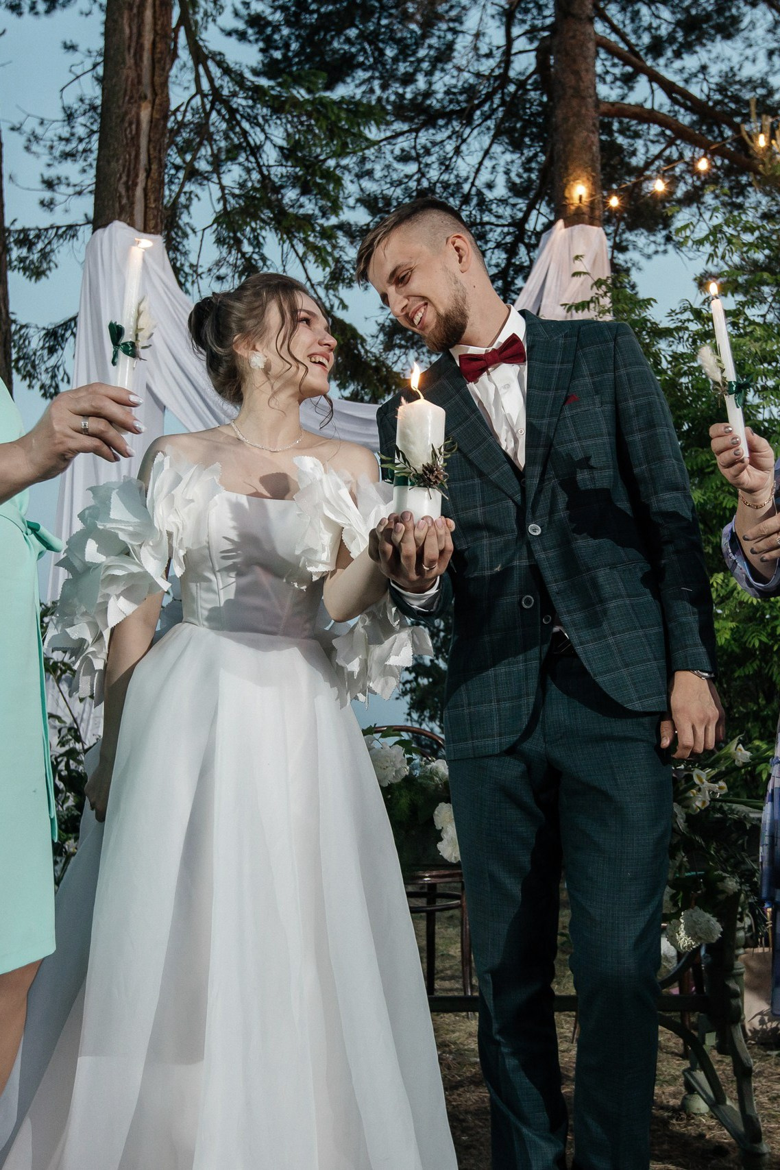 А & Ю | Камерная свадьба под открытым небом. Свадебный фотограф Настя Шелл г. Череповец