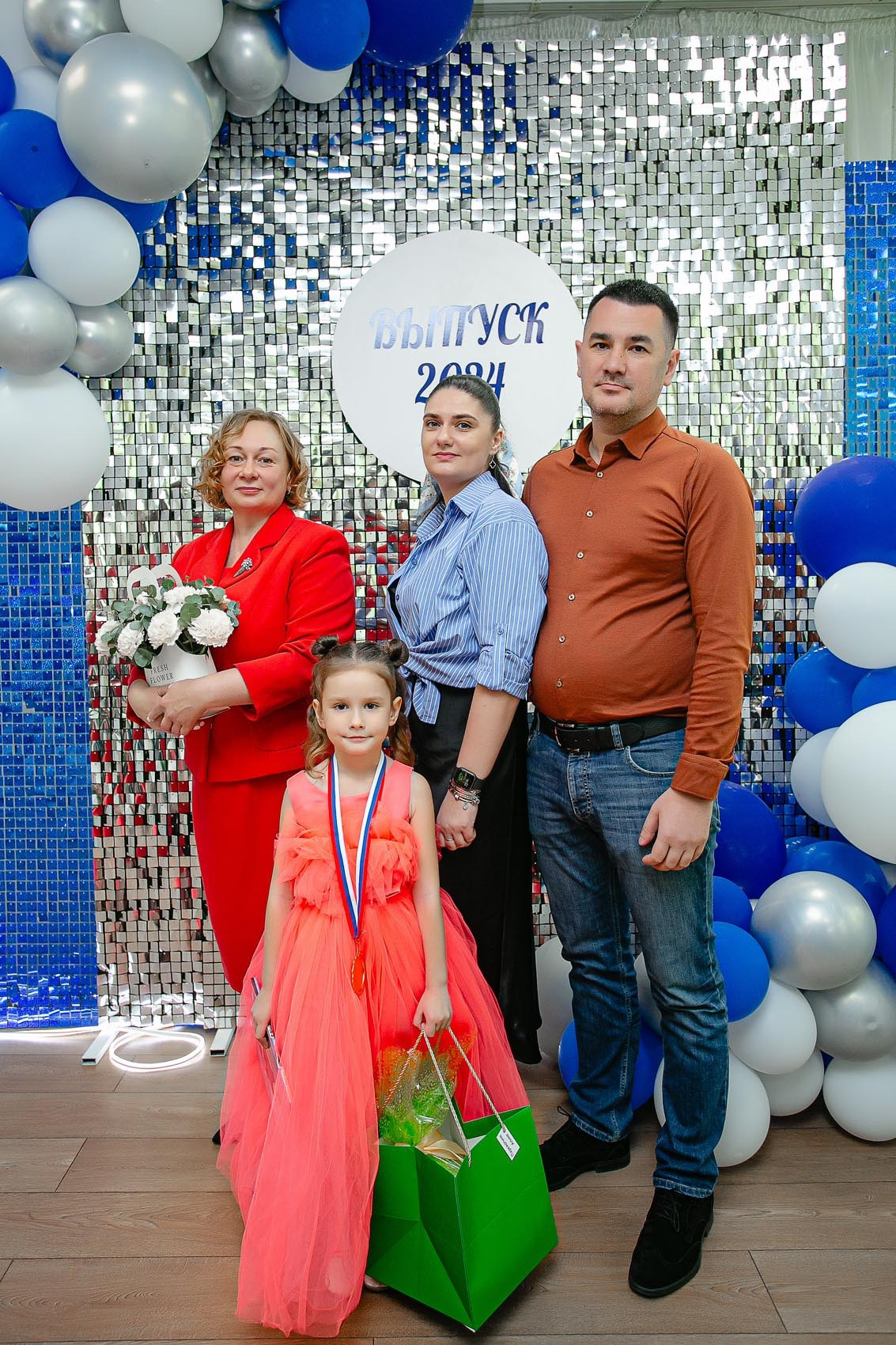 24.5.24 Выпускной Веснянка. Владивосток семейный фотограф Александр Степанов