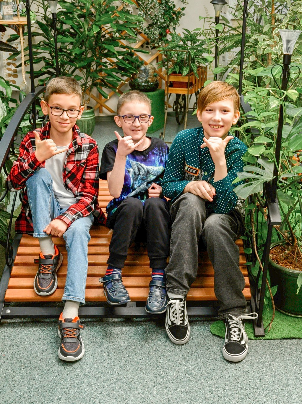 Школьные фото младших классов Нижневартовск | Портфолио фотографа. AR-t студия «Альбом+», г. Нижневартовск