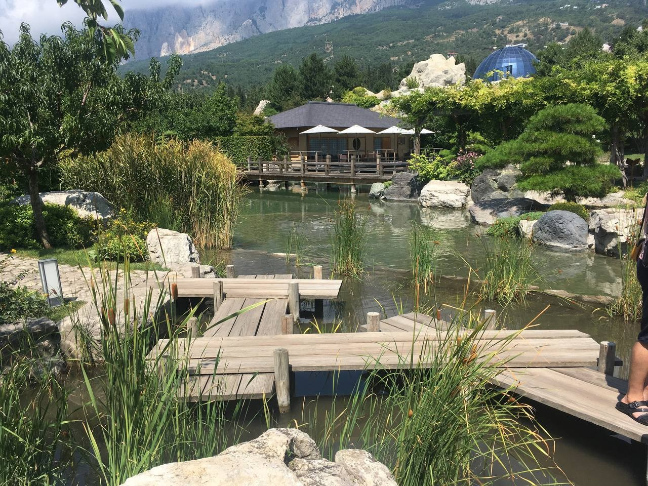 Локации для фотосессии в Ялте. Профессиональная фотосъемка в Крыму. Натуральные эмоции и живые кадры. Забронируйте дату прямо сейчас!