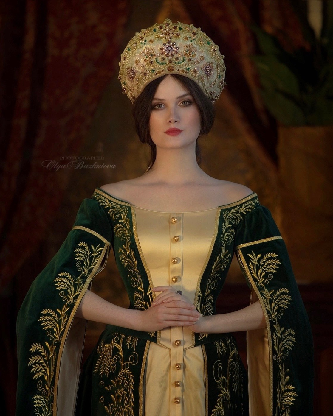 Придворный костюм. Русские народные костюмы в Москве