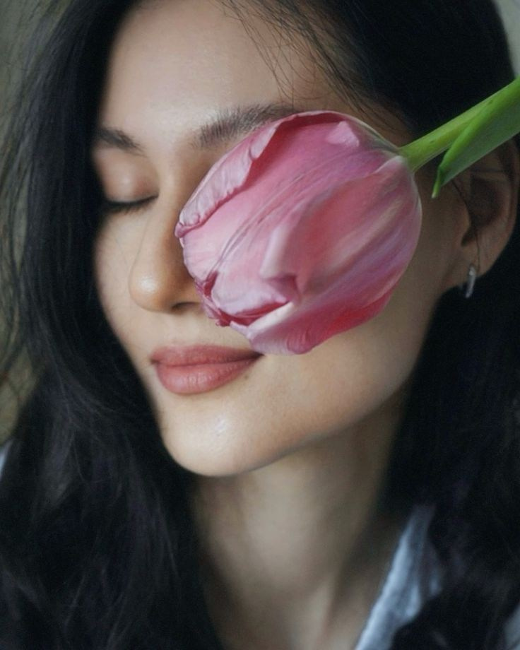 Фотосессии с живыми цветами в Железнодорожном