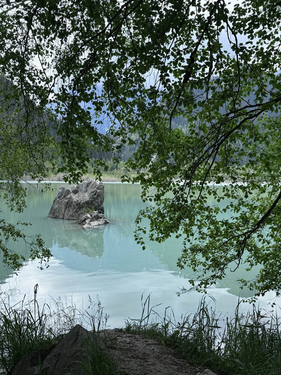 Melon Travel в Алматы: экскурсии и джип туры в Чарынский каньон, озера Каинды, Кольсай, Иссык, национальный парк Алтын Эмель