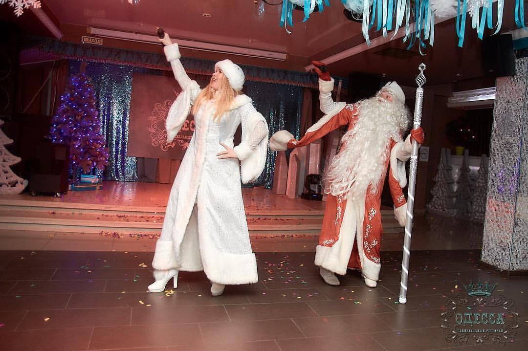 Ведущая на свадьбу Мария Снегур. Ведущий, Тамада, DJ, фото в Перми. Хорошее настроение