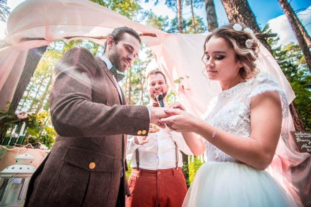 Ведущий Орловский. Подрядчики и друзья сети свадебных площадок House for wedding